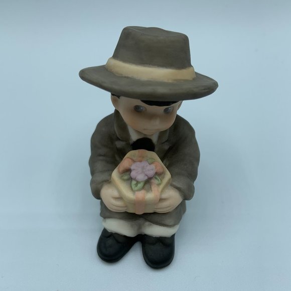 Kim Anderson's Pretty As A Picture 1999 by Enesco - NWOT - Picture 1 of 6